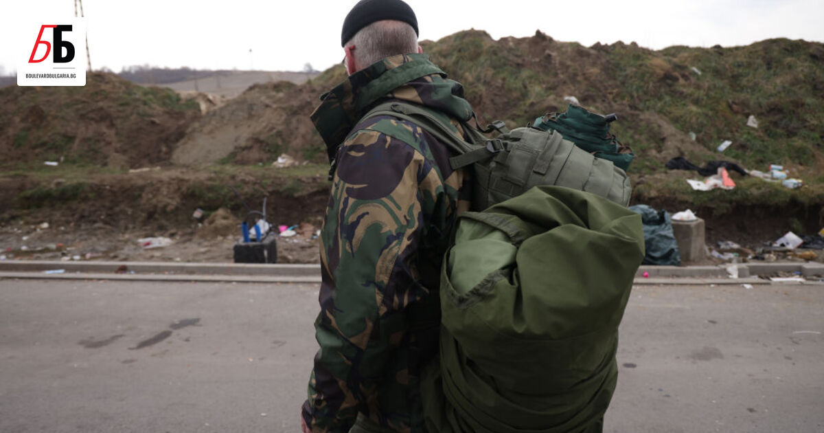 Трима британци, обвинени, че са били наемници, ще бъдат изправени