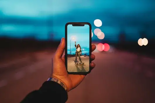 BeReal: Социалната мрежа, която измества Instagram и TikTok 