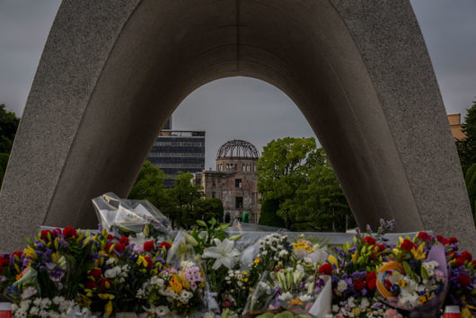 Хирошима си спомня за атомната бомбардировка от преди 77 години