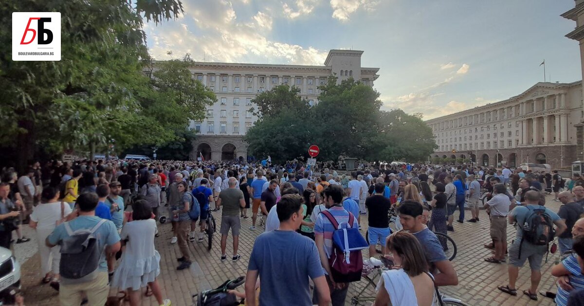 Протестите под надслов #ГАZwithme, които са насочени срещу президента Румен