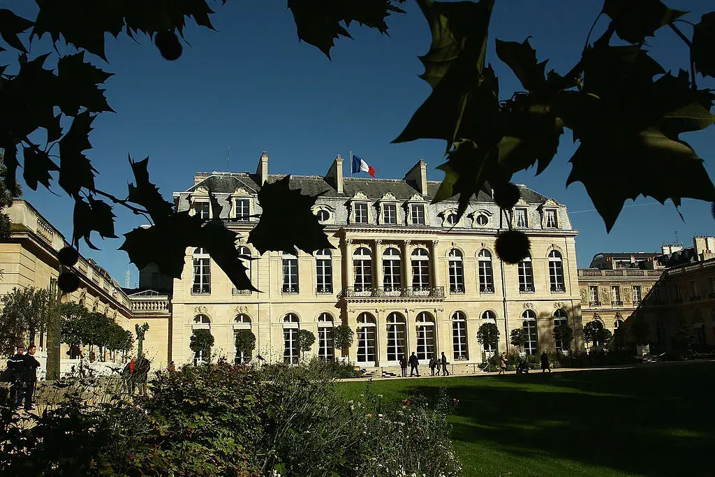 Еротичната история на Елисейския дворец