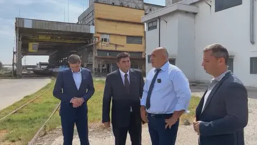 Кампанията на Борисов в "Неохим" доведе до жалба пред Финансовия надзор 