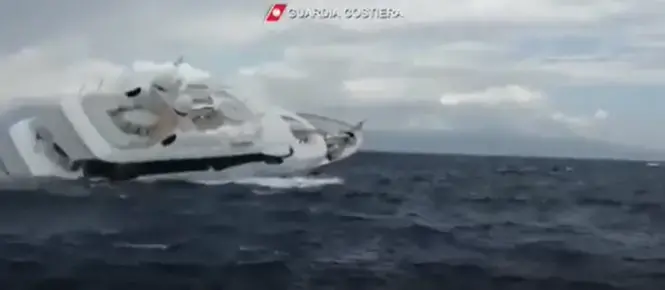 Суперяхта на руски милионер потъна в Средиземно море