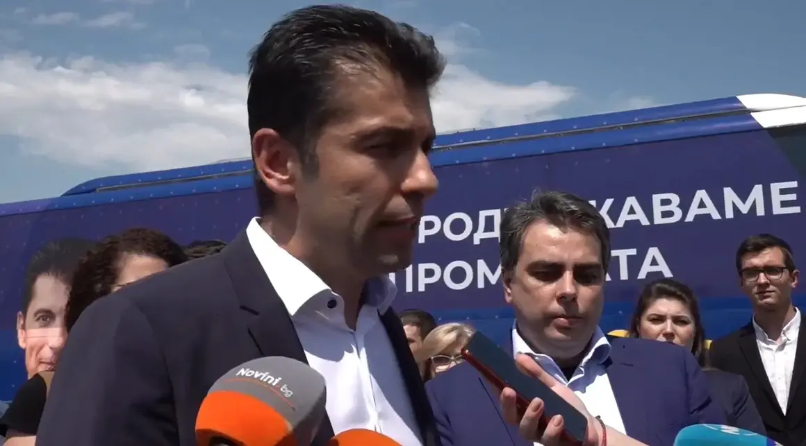 Петков: След 12 г. схеми с пачки, Борисов чисти репутацията си през ЕНП 