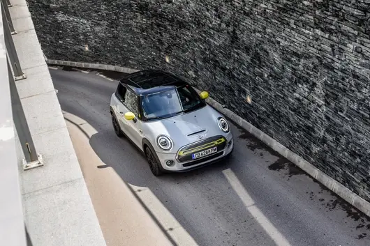 Електрическо MINI - това трябва да е голям fun!