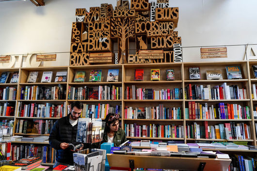 Културни войни в САЩ: 1600 книги са забранени в училища и библиотеки само за година
