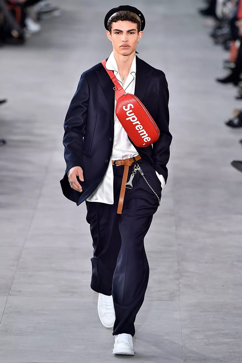 supreme x louis vuitton мъжка чанта за през рамо - модно ревю есен/зима 2017