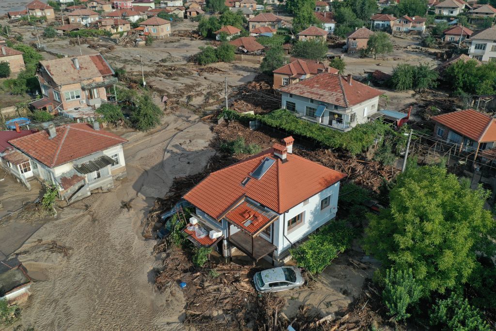 Как гласуваха наводнените села в Карловско на 2 октомври