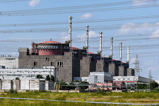 Мощни експлозии са разтърсили района около украинската атомна електроцентрала Запорожие