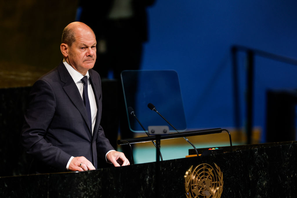 Олаф Шолц пред ООН: Светът е изправен пред нова фрагментация 