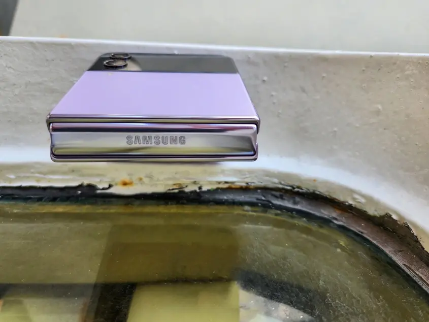 Samsung Z Flip 4