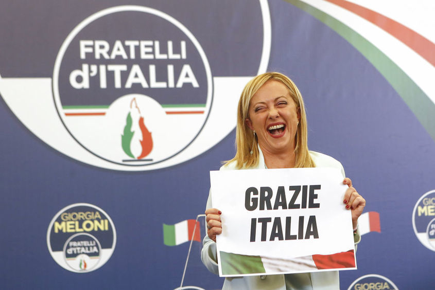 Крайнодесните "Братя на Италия" печелят изборите в страната