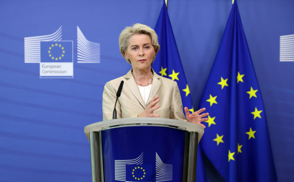 ЕС отчете нов транш от €1,6 млрд. от лихви по замразените руски активи