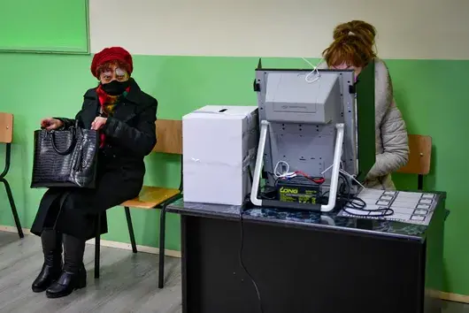 Алфа Рисърч: ГЕРБ е първа политическа сила, ДПС са трети