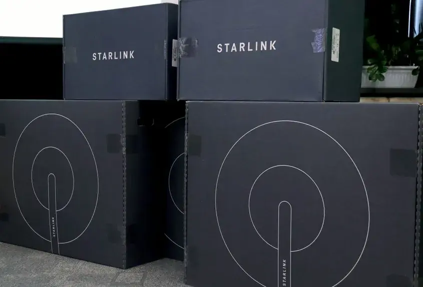 Сателитната интернет мрежа на компанията на Илън Мъск "SpaceX"