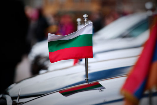 Българските граждани имат право да гласуват на парламентарните избори на