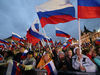 Хиляди руски граждани се събраха на Червения площад, за да празнуват анексирането на четирите украински области