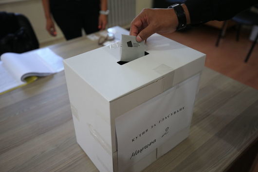 В село Крайново няма машина за гласуване, но има 100% активност