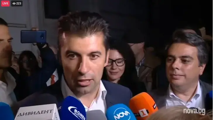 Кирил Петков и Асен Василев: "Успех" на ГЕРБ с формирането на кабинет, ПП няма да ги подкрепи