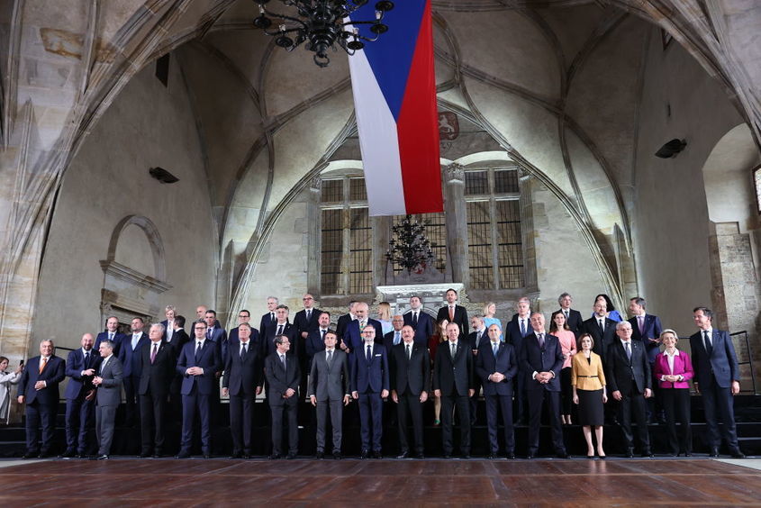 Първа среща на Европейската политическа общност в Прага