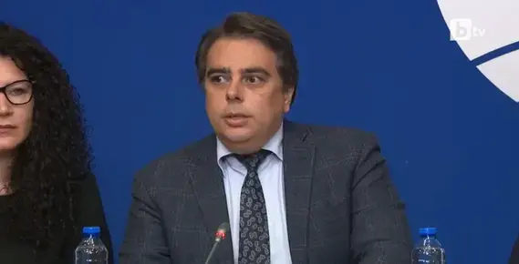 ПП канят лидерите на публични консултации: "Ако Борисов реши да дойде - да заповяда" 