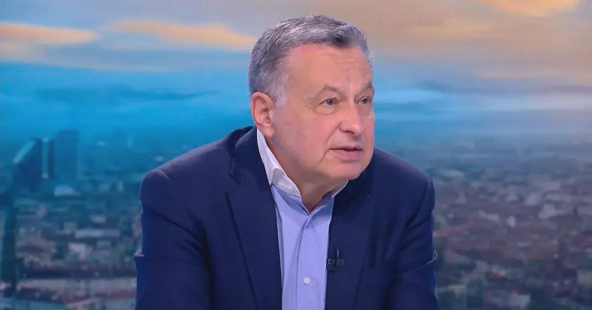 България е трябвало да ремонтира македонски Т-72 за Украйна, но не го е направила от "липса на мощности"