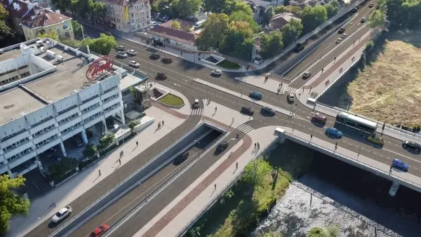 Кметът на Пловдив замразява пробива при Водната палата заради протестите
