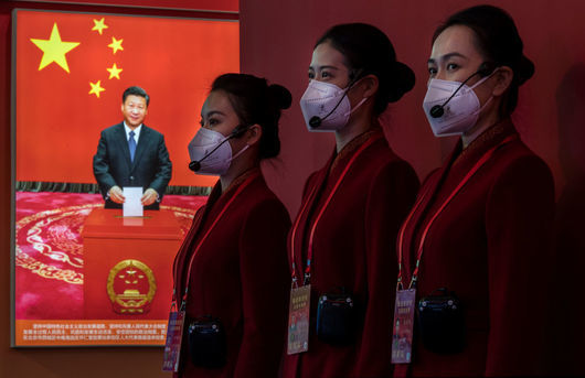 Протест срещу президента Си Дзинпин и ограниченията на Китай срещу