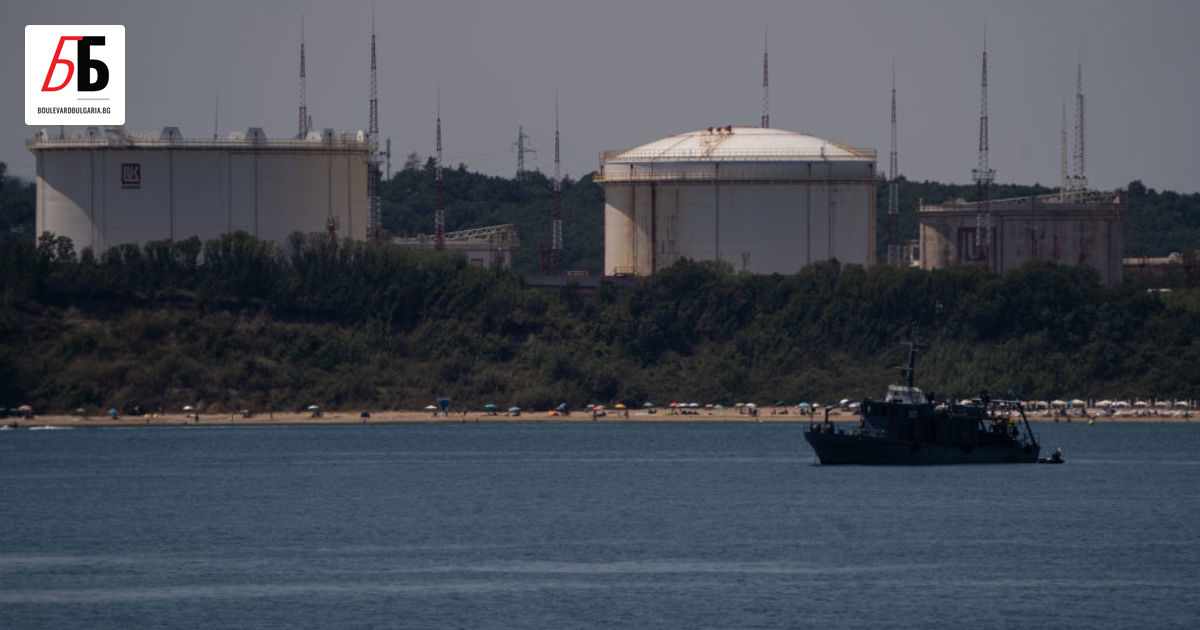 Правителството реши да уведоми Лукойл Нефтохим Бургас“ АД за прекратяването