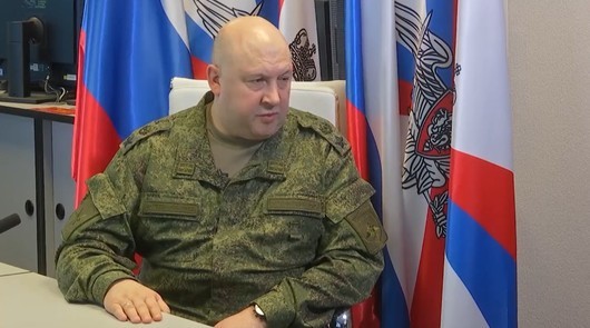 Заместник командващият руските сили в Украйна генерал Сергей Суровикин е бил