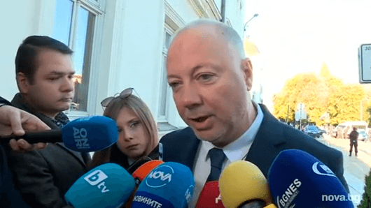 Депутатът от ГЕРБ Тома Биков обяви че партията може да
