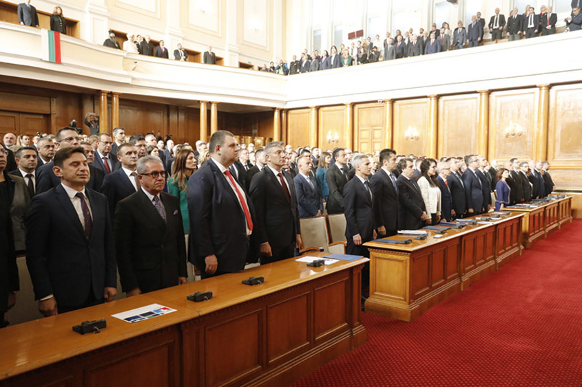 Четвърти неуспешен опит за избор на председател: Йордан Цонев и Кристиан Вигенин не събраха мнозинство