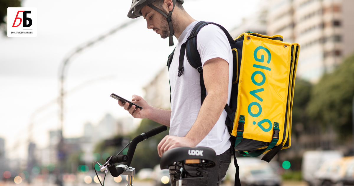 Куриерската платформа Glovo обяви началото на социална програма, насочена към