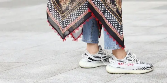Драмите на Кание Уест продължават: adidas се отказа от бизнес за милиарди с Yeezy заради имиджа му