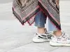 женски кецове от партньорството на кание уест и adidas yeezy 