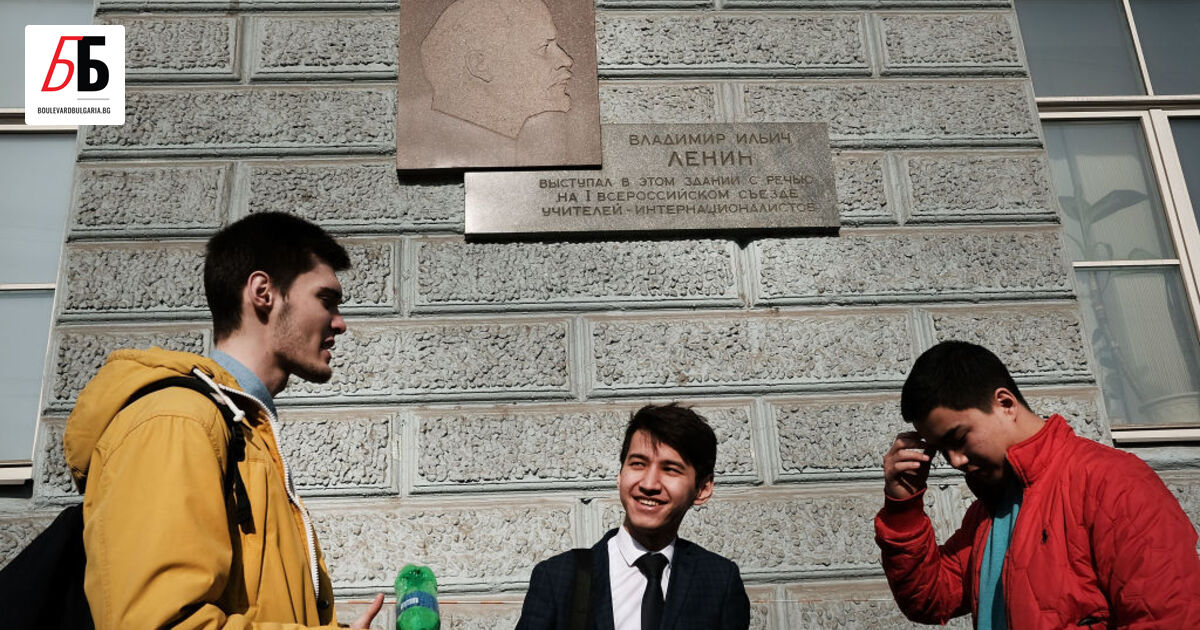 След като преди няколко месеца Русия започна да провежда часове