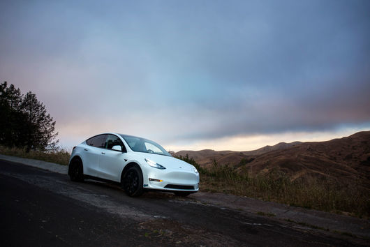 Tesla Model Y застана на първо място в класацията на
