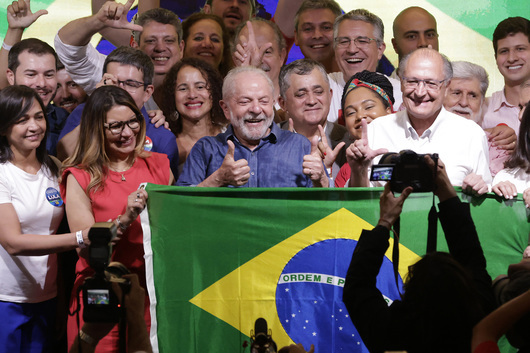 77 годишният бивш президент на Бразилия Луиз Инасио Лула да Силва