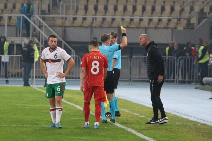 УЕФА наказа Северна Македония за грозните сцени от мача с България