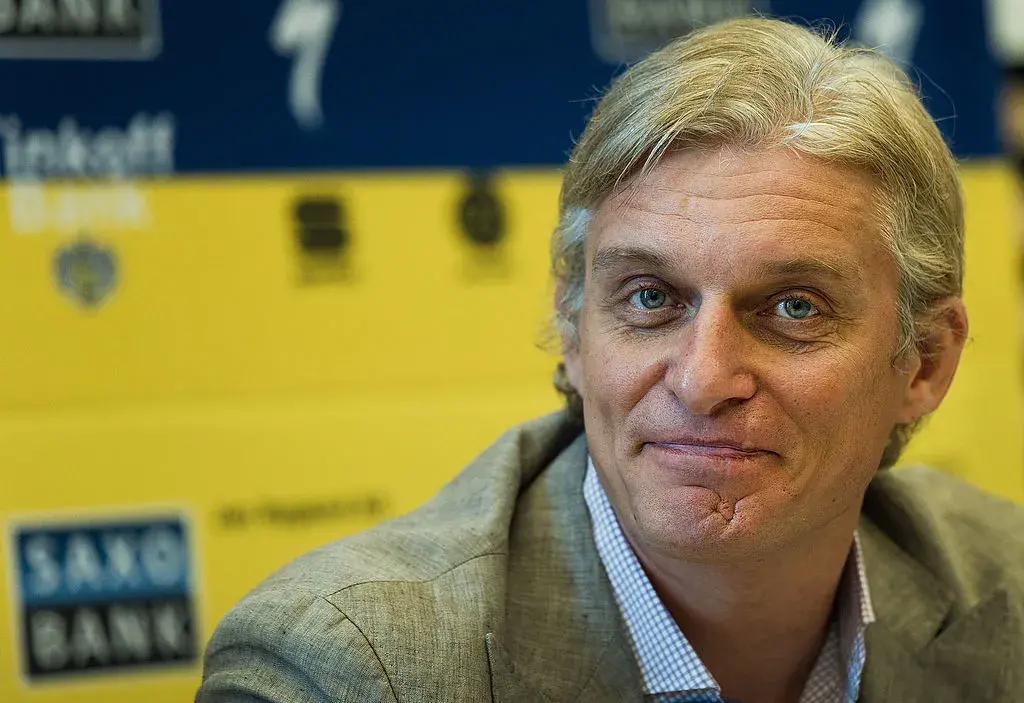 Милиардерът Олег Тинков се отказа от руското си гражданство и осъди "фашизма на Путин"