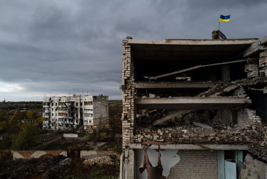 Русия намекна за възможно отстъпление от западния бряг на Днепър, Украйна подозира капан 