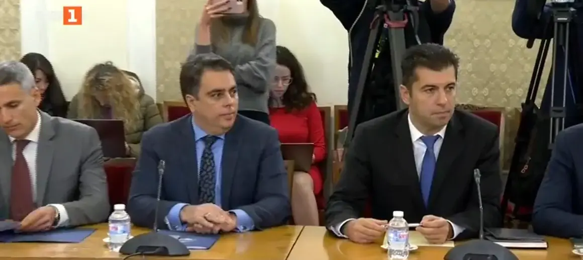 "Продължаваме промяната" и "Възраждане" отказаха среща с Николай Габровски