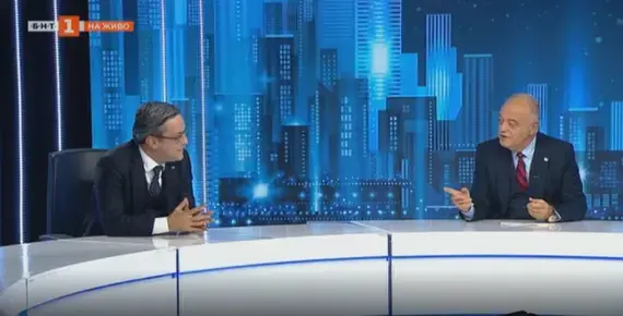 Биков vs. Атанасов: От "Перла 05 за сикаджийско минало" до "Ние от вас произлязохме"