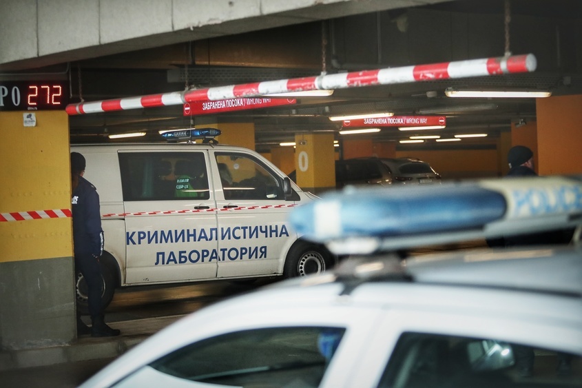 Въоръжени ограбиха инкасо автомобил при Околовръстното шосе в София