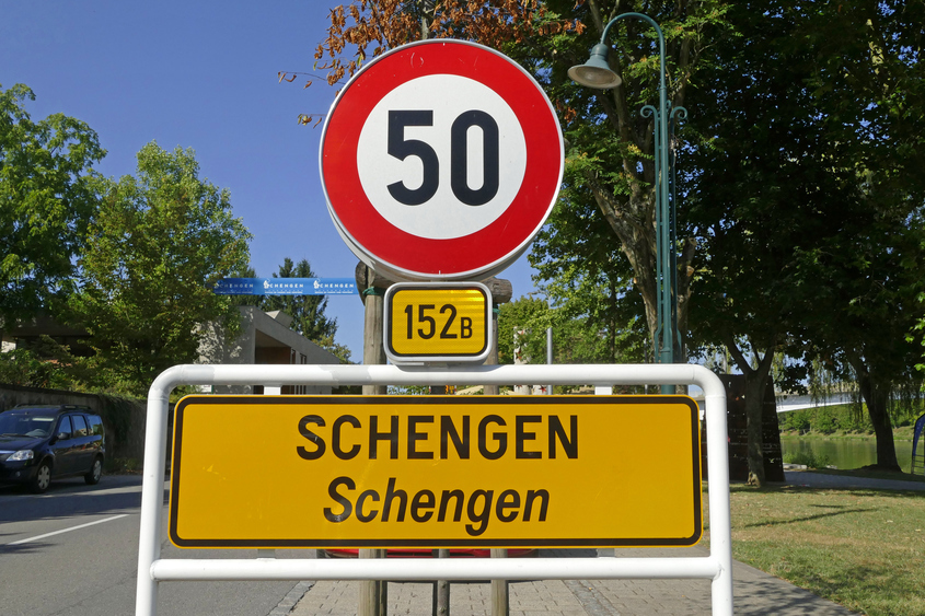 Австрия няма да пусне България в Шенген, докато не види спад на мигрантите