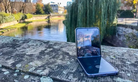 Коледен Страсбург през камерата на Samsung Galaxy Z Flip4