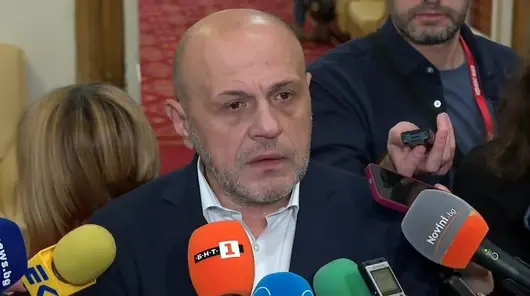 ГЕРБ може да предложи кабинет на малцинството, но опонентите им предвиждат тройна коалиция