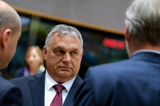 Унгарският премиер Виктор Орбан постави под съмнение отдавнашния стремеж на