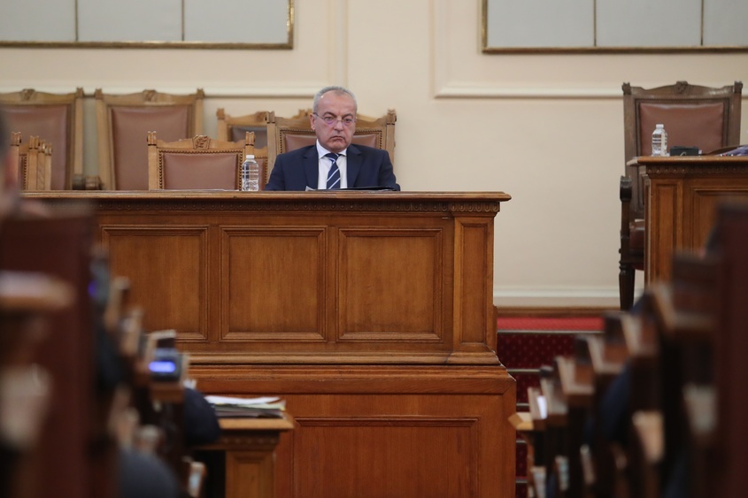 Гълъб Донев поиска кабинетът "Габровски" да бъде избран "час по-скоро"