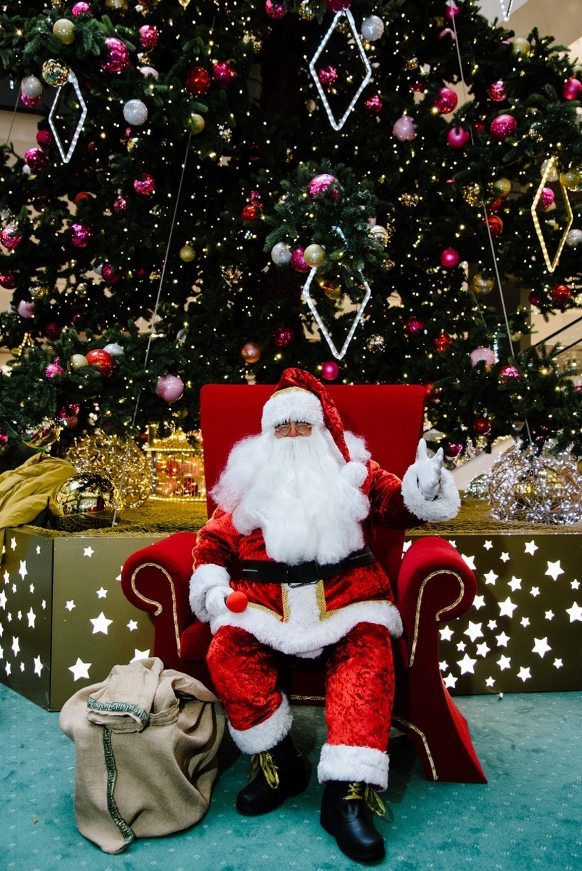 Коледен шопинг в Сердика Център